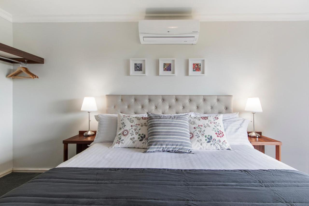 Shambhala Guesthouse Kangaroo Gully Ngoại thất bức ảnh