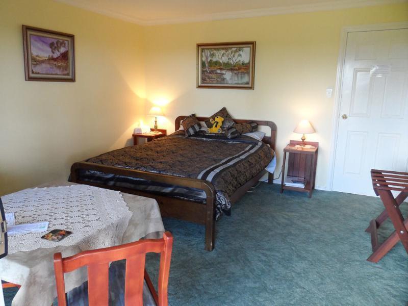 Shambhala Guesthouse Kangaroo Gully Ngoại thất bức ảnh