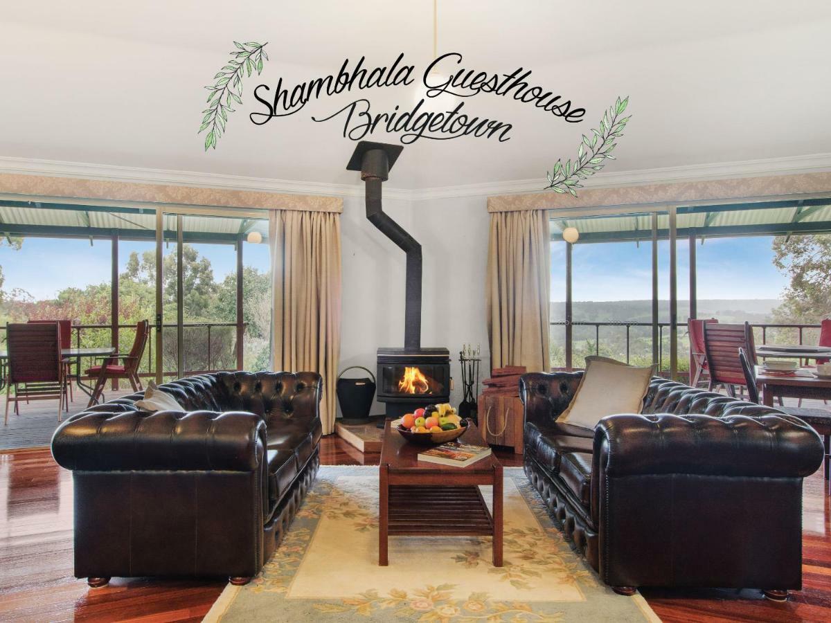 Shambhala Guesthouse Kangaroo Gully Ngoại thất bức ảnh